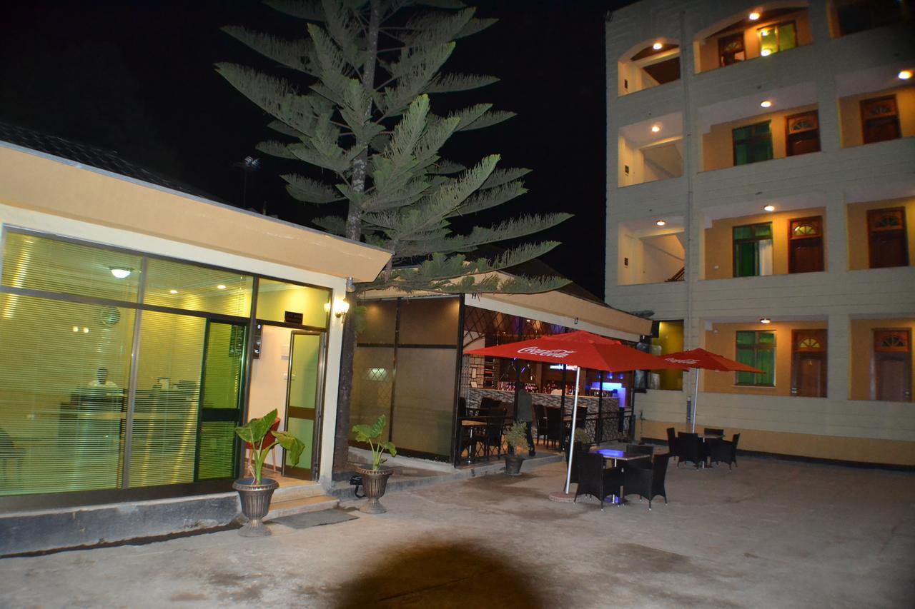 Fasil International Hotel Adis Abeba Exterior foto